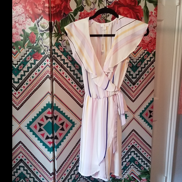 NWT Pretty dress - Picture 2 of 9